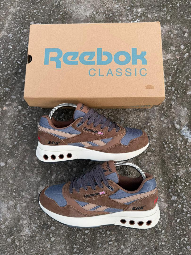 Reebok Classic ERS – Marron/Bleu
